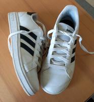 Adidas Sneaker, weiß schwarz, Größe 36,5 Bayern - Landshut Vorschau