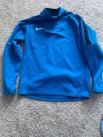 Nike Dri-Fit Sweatshirt 137-147 cm Baden-Württemberg - Waldbronn Vorschau