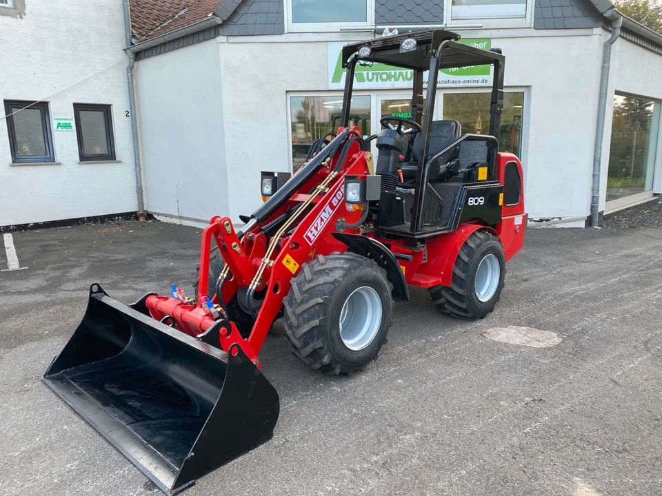 Radlader 809 Frontlader Hoflader Kompaktlader Kubota/Perkins in Magdeburg