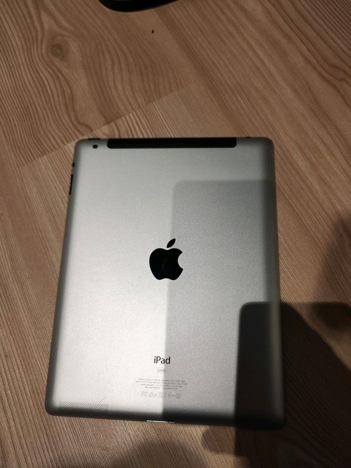 iPad 2 64 GB a1396 in Frankfurt am Main