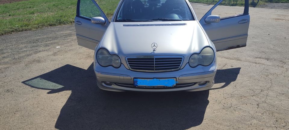 mercedes c 240 in Wierschem