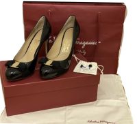 Original Neu Salvatore Ferragamo Damen Schuhe Schwarz Gr. 39 8,5 Frankfurt am Main - Sachsenhausen Vorschau