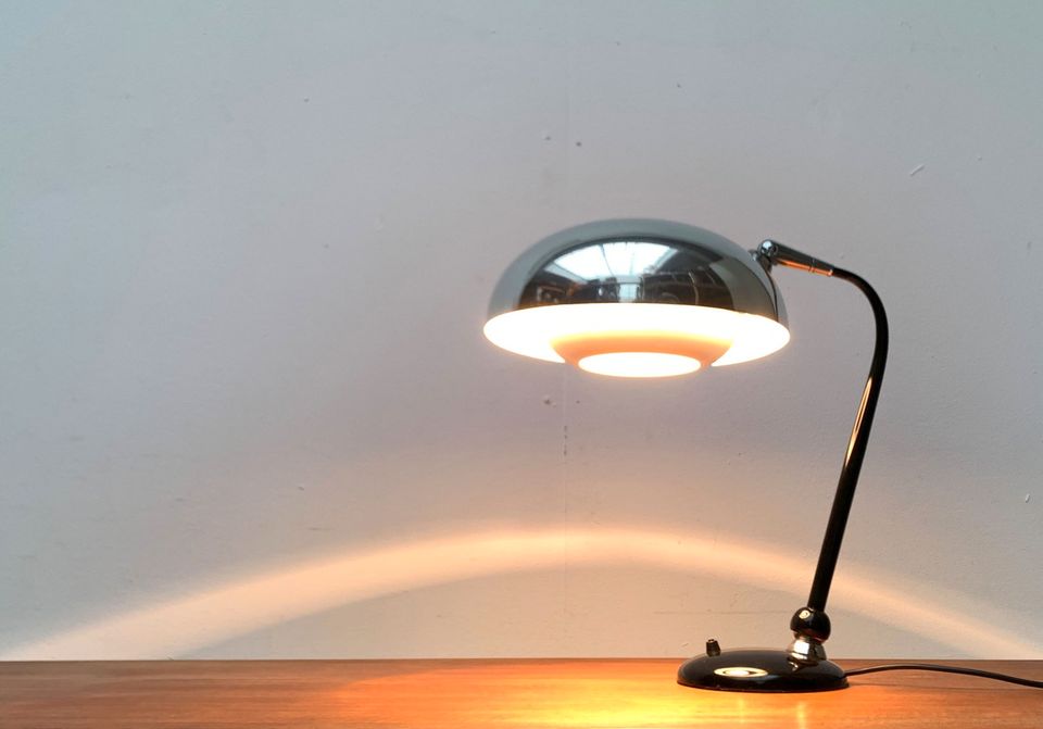 Mid Century Table Lamp Tischleuchte zu 60er Space Age Stilnovo in Hamburg