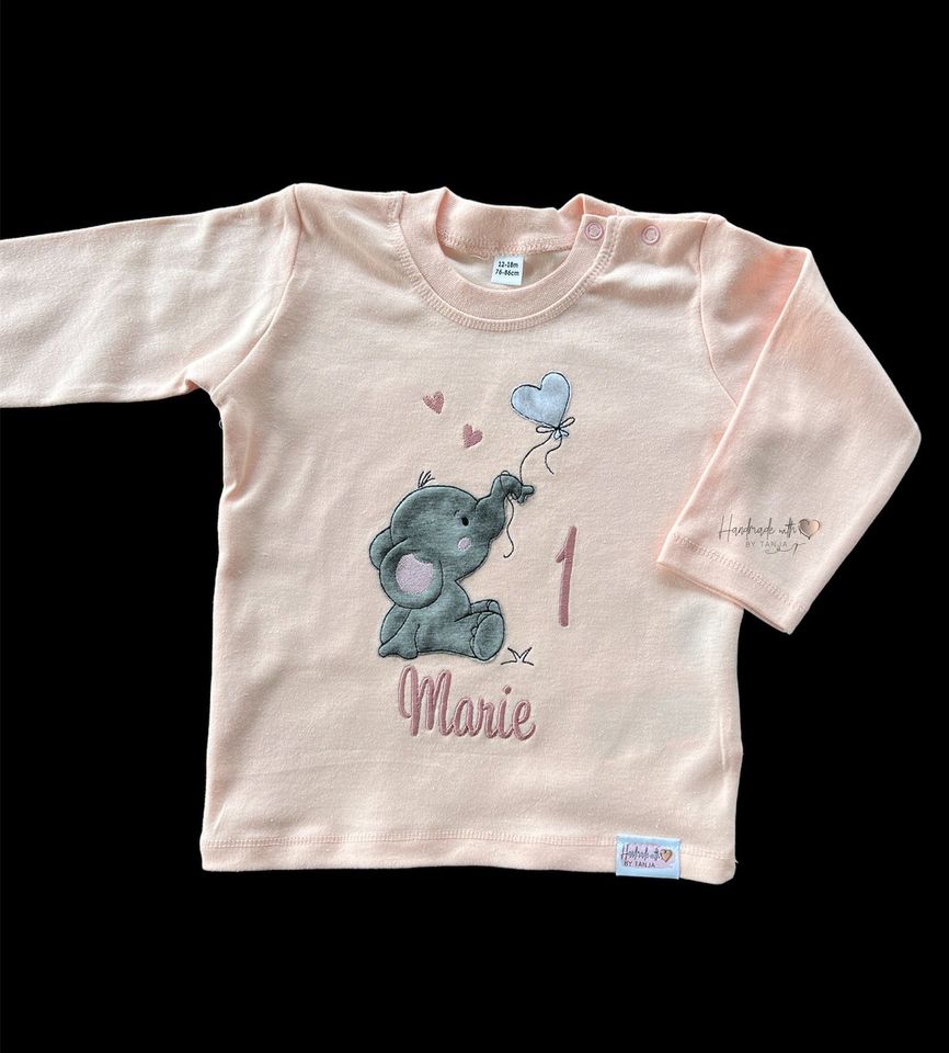 Geburtstagsshirt mit Namen in rosa | Longsleeve Shirt Geburtstag in  Nordrhein-Westfalen - Übach-Palenberg | Babykleidung Größe 74 kaufen | eBay  Kleinanzeigen ist jetzt Kleinanzeigen