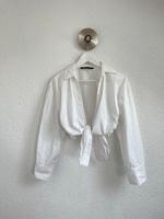 ZARA Cropped Bluse Weiß S - zum Knoten, Sommertrend Nordrhein-Westfalen - Hilden Vorschau
