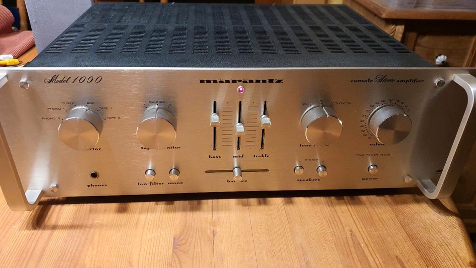 Marantz Model 1090 console Stereo amplifier in Kleinwallstadt