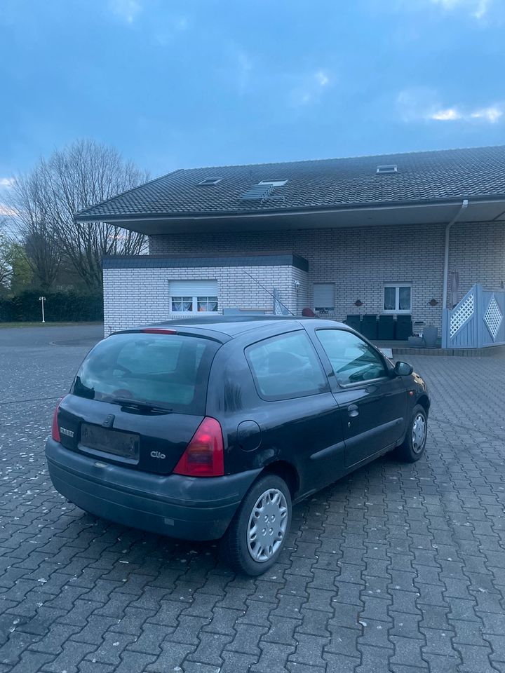 Renault Clio 1Hand in Rietberg