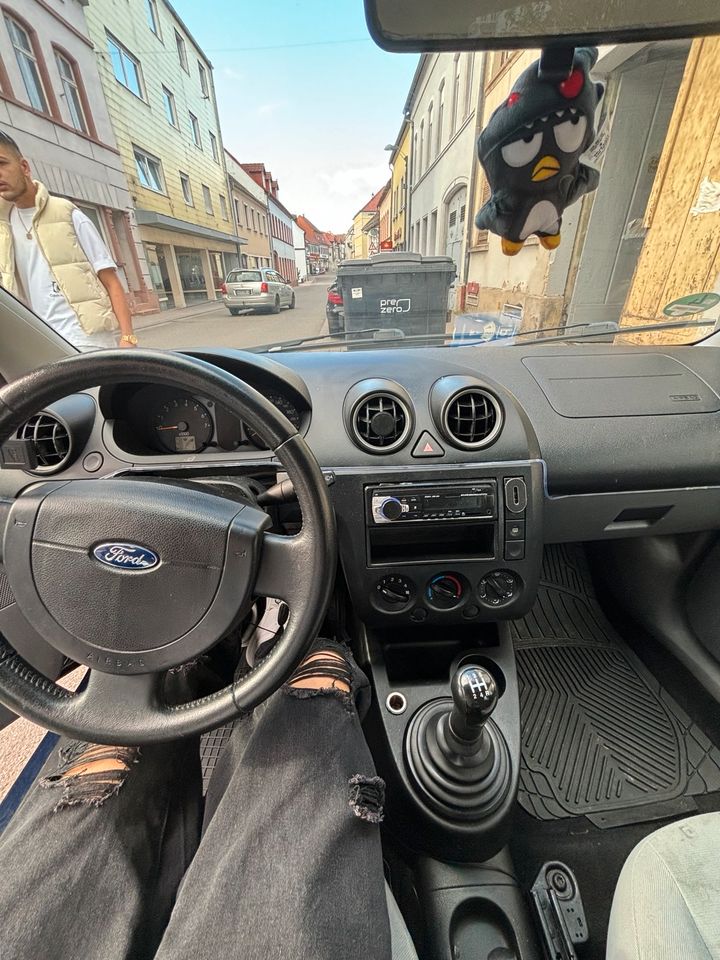 Ford Fiesta 1.3 mit Tüv in Germersheim