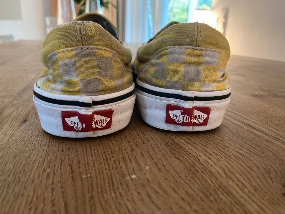 Vans Gr 37 US 5,5 in Hamburg