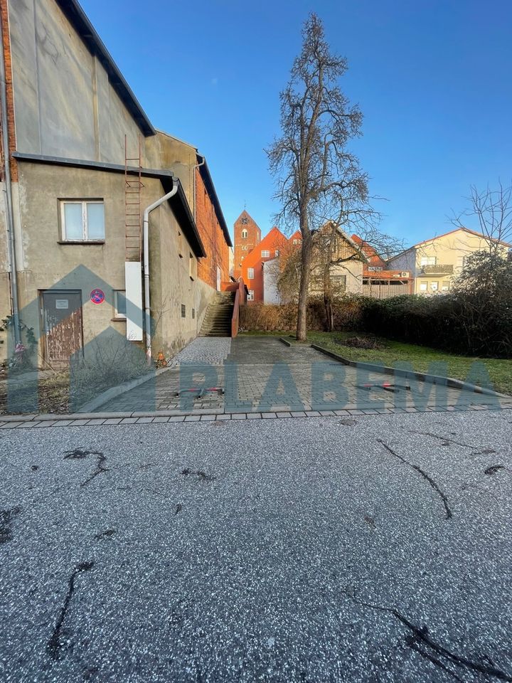 Stellplätze in der Blutstraße zu vermieten in Parchim