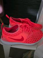Original Nike Schuhe Neon Farbe 42 Nordrhein-Westfalen - Leverkusen Vorschau