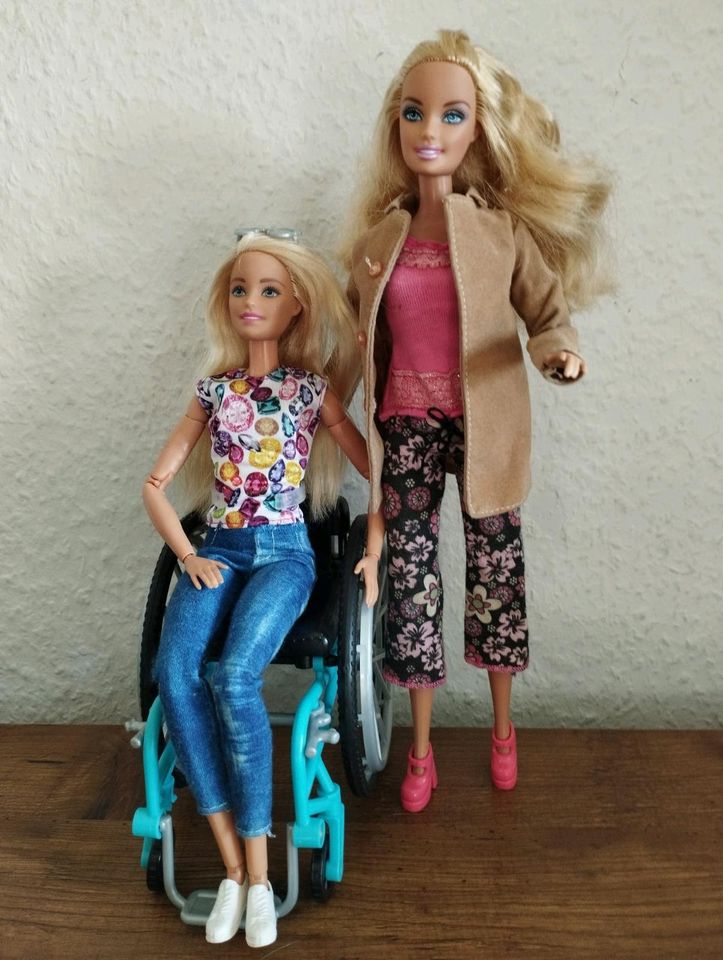 Barbie "Rollstuhl", mit kompletten Zubehör in Leverkusen