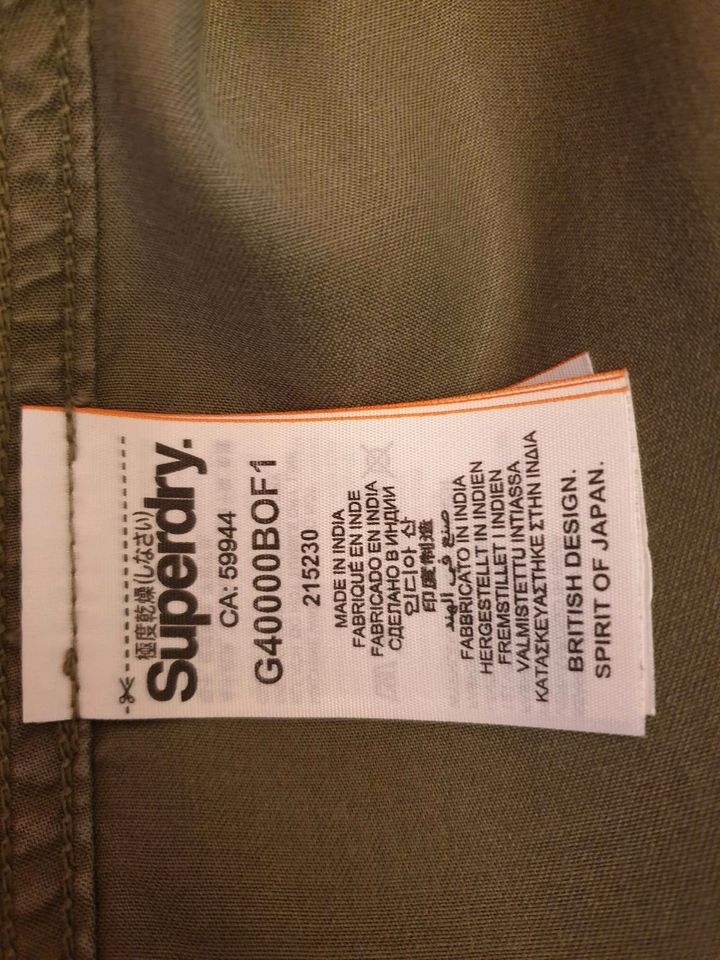 Jacke / Bluse  / Hemd SUPERDRY 34-36 NEU in Iserlohn