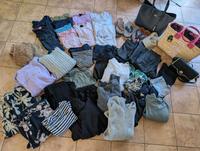 46tlg  riesen Konvolut Bekleidungspaket Damen Gr.M/L Gr.40 Brandenburg - Beelitz Vorschau