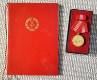 Medaille für treue Dienste in den Kampfgruppen in Gold DDR München - Allach-Untermenzing Vorschau