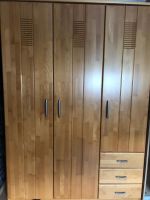 Kleiderschrank Kinderzimmer Baby Holz massiv Porta 143x60x200 Niedersachsen - Braunschweig Vorschau