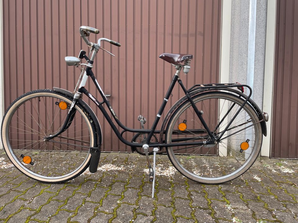 Altes Damenfahrrad Rixe ca. 60-70 Jahre alt in Minden