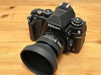 Nikon Df in schwarz mit AF Nikkor 50/1.4D (ca. 10k Auslösungen) Berlin - Steglitz Vorschau