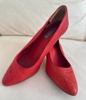 Vintage ⭐️ ITALIENISCHE Pumps Damenschuhe Schuhe Leder 40 rot Berlin - Schöneberg Vorschau