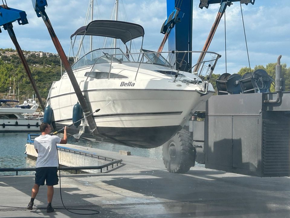 Bayliner Ciera 2355 Sunbridge,Sportboot in Rhauderfehn