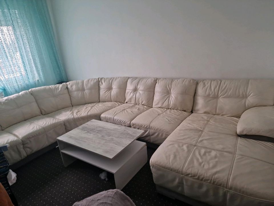 Couch....Leder in Hanau