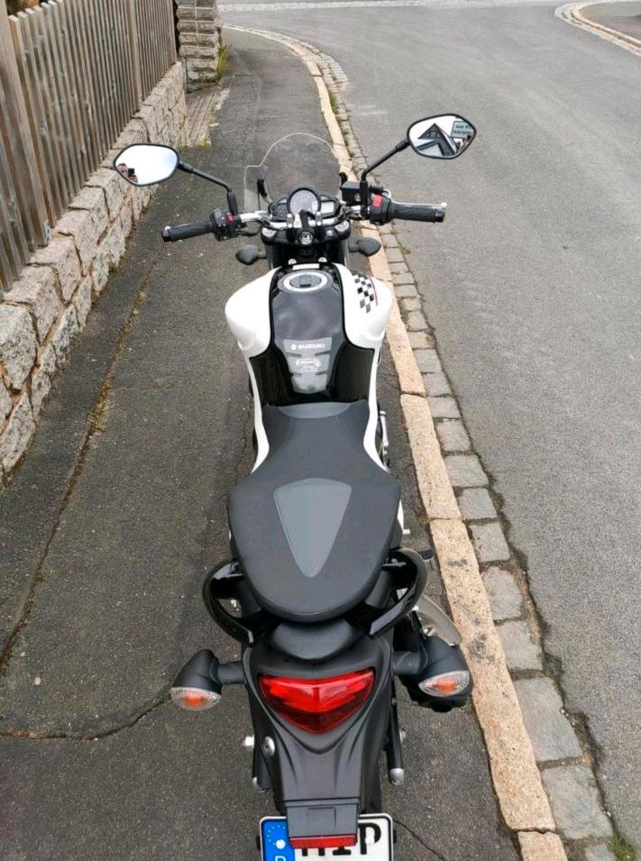 Suzuki Gladius SFV 650 Motorrad ABS in Pegnitz