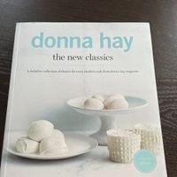 Donna Hay The new classics in englischer Sprache - Kochbuch Berlin - Pankow Vorschau