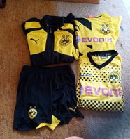 Trikot, Hose und Trainingsjacke von Dortmund Schleswig-Holstein - Kisdorf Vorschau