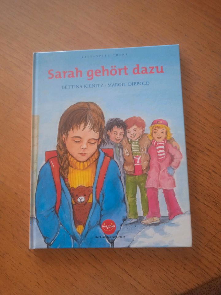 Sarah gehört dazu in Schwandorf