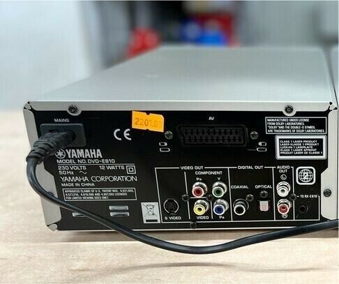 ⭐️Yamaha DVD-E810 CD-/DVD-Player, 21,5cm breit ⭐️ in Hof (Saale)