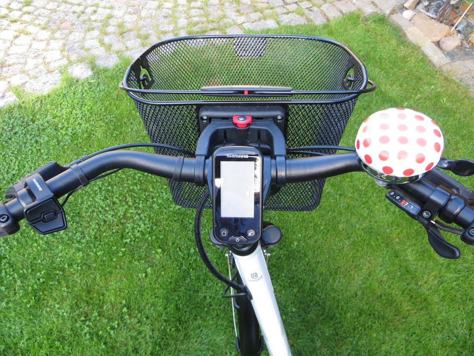 ELEKTROFAHRRAD HUSQVARNA CITYBIKE 28´´ in Halbendorf