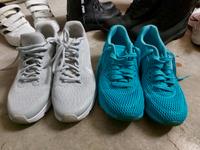 2 Paar Nike Air Max Größe 39 grau türkis Hessen - Hanau Vorschau