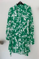 Sommerliches Hemdkleid in grün weiß Nordrhein-Westfalen - Havixbeck Vorschau