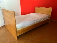 Babybett Kinderbett Bett Echtholz 70x140 Matratze Baden-Württemberg - Obersulm Vorschau