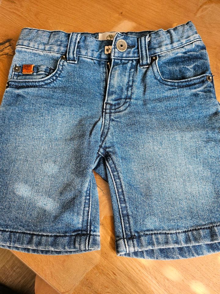 Timberland Jeans Short Gr. 110 Super Zustand in Feucht