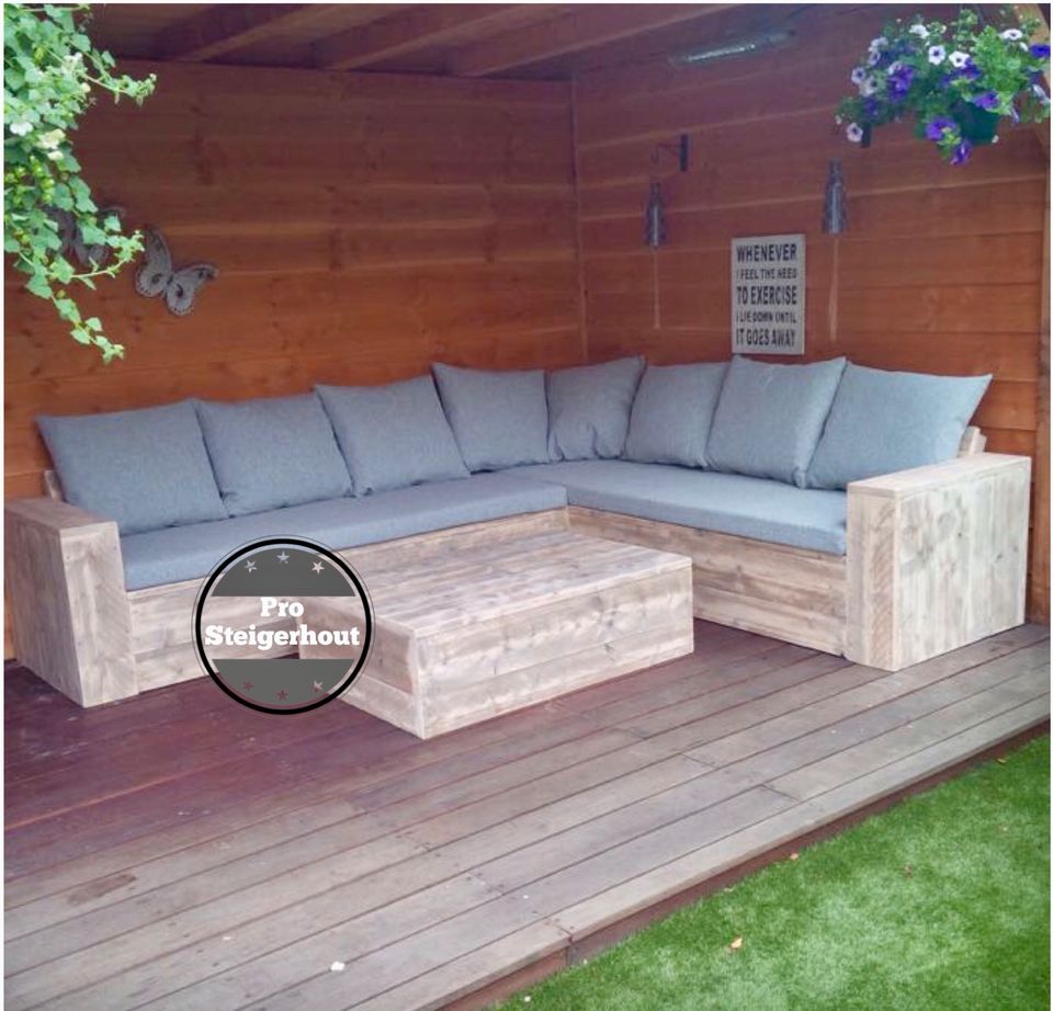 Gerüstholz Ecksofa Ecklounge Loungeset Lounge Sofa Gartenmöbel in Duisburg