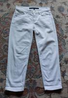 Weisse Escada Sommerjeans, Gr. XS München - Schwabing-Freimann Vorschau