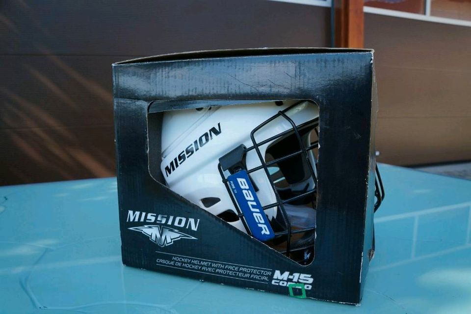 Mission Eishockey Helm in Ralbitz-Rosenthal