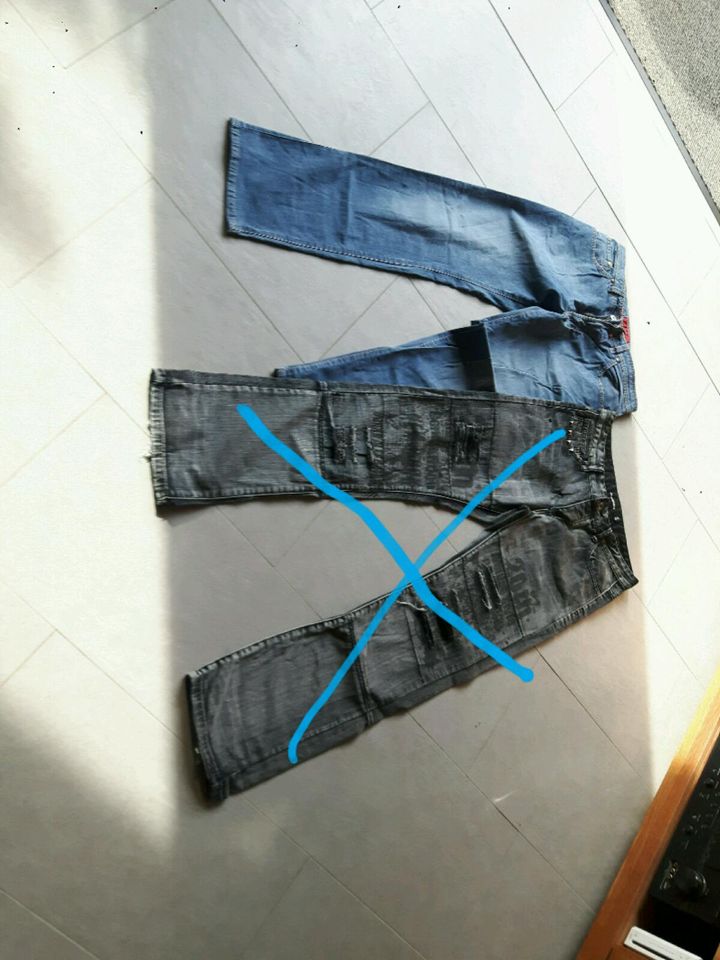 Herren Jeans Gr. 32/32 in Hohenhameln