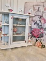 ⚘️⚘️Shabby Chic süße Deko/ Schränkchen/ Laterne/ altes Dreirad ⚘️ Nordrhein-Westfalen - Herne Vorschau