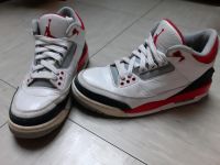 Jordan 3 Retro Fire Red Schuhe 40 Niedersachsen - Göttingen Vorschau