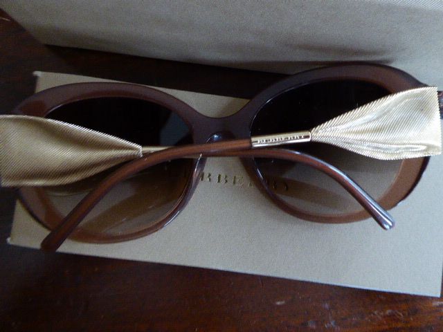 Sonnenbrille von " Burberry" NEU in Wiesbaden