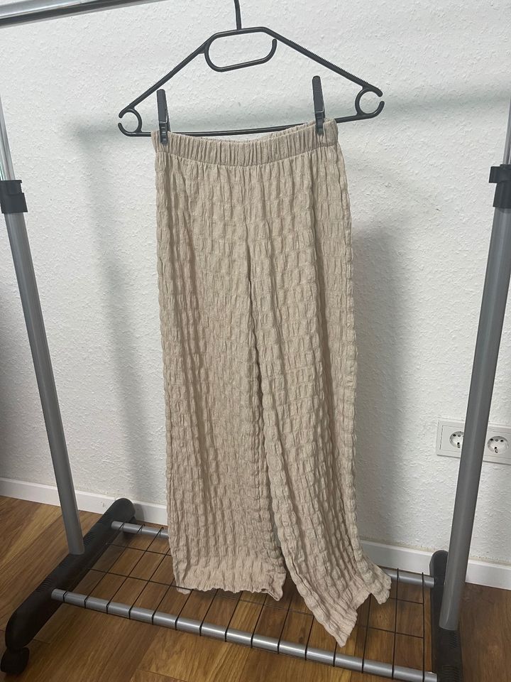 Zara Hose beige in Bonn