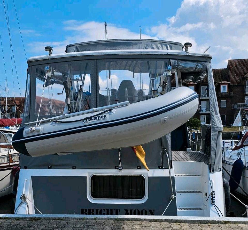 Motoryacht - Bayliner 4387 in Leegebruch