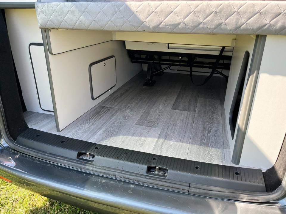 VW T6 140PS Lang Camper Caravan WoMo Aufstelldach Küche in Marxen
