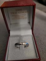 Frauen Ring /  925er echtsilber / 0,01 Karat Edelstein Essen - Essen-Borbeck Vorschau