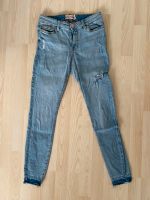 Jeans mit Löchern Hessen - Fulda Vorschau