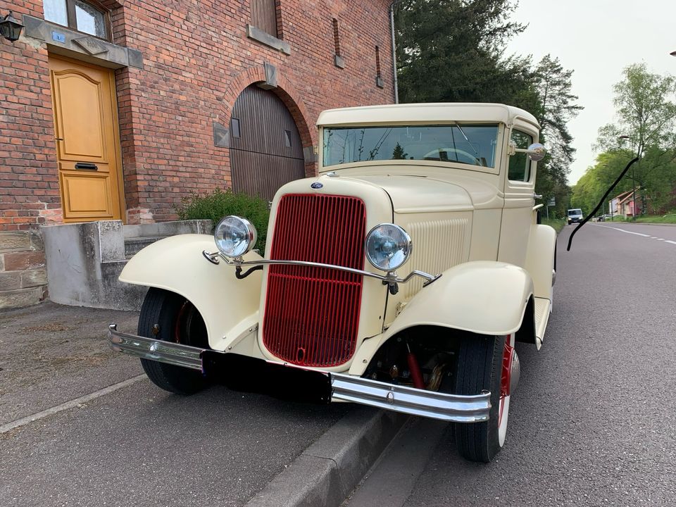 1933 Hotrod Pickup gechoppt V8 Flathead Tüv u.H in Großrosseln