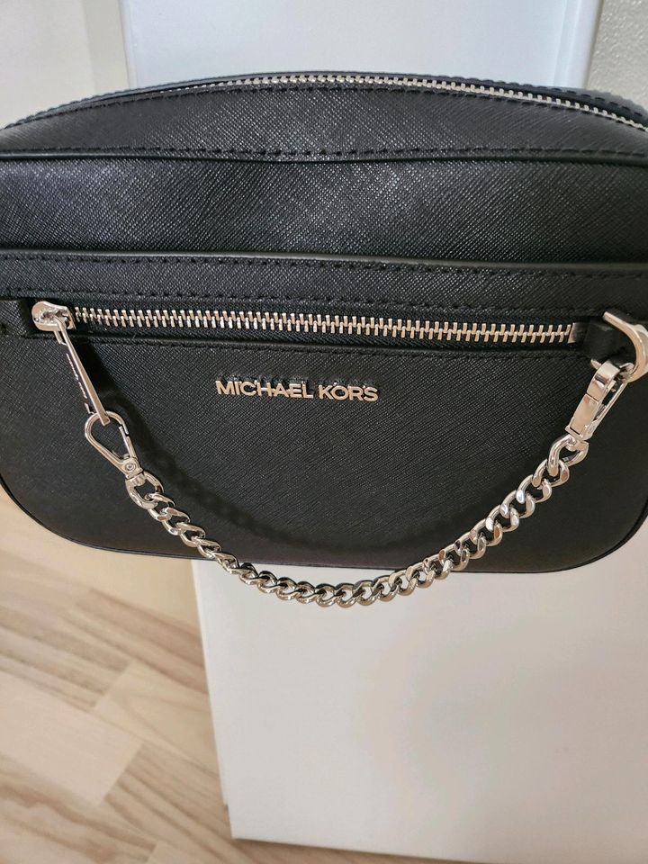 Michael Kors Jet Set Saffiano Leder Umhängetasche in Essen