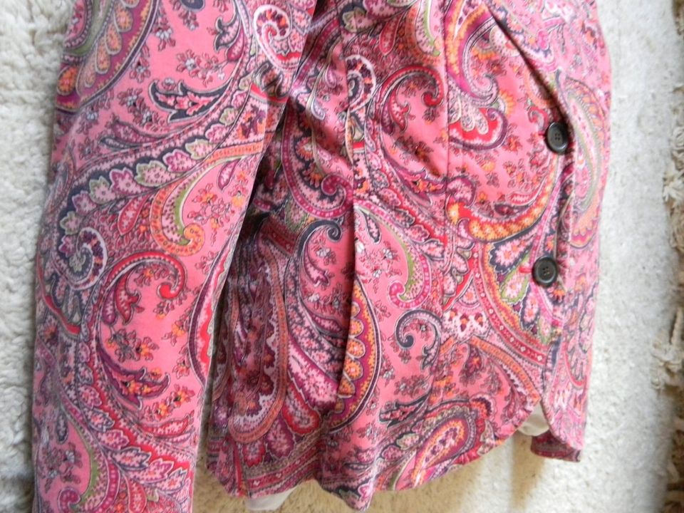 Jacke Blazer Gr40 Paisley Samt Stretch NIE getragen in Kiel